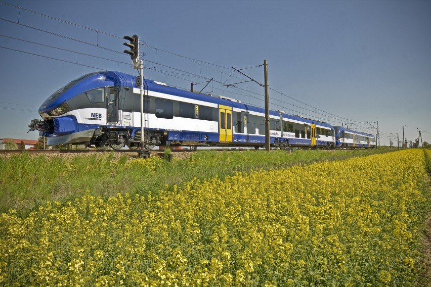 Pociągi PESA wjeżdżają do Berlina