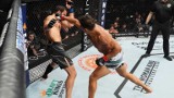 Brazylijczyk Costa pokonał byłego mistrza UFC w krwawej jatce [WSTRZĄSAJĄCE ZDJĘCIA]