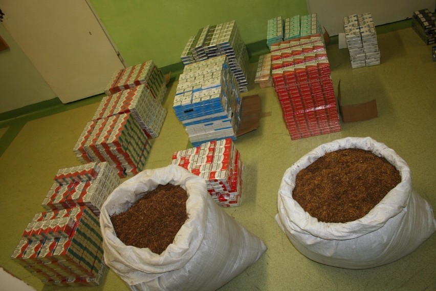 Wałcz. Policjanci zabezpieczyli nielegalne wyroby tytoniowe
