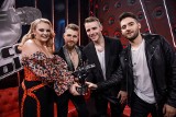 "The Voice of Poland 11" FINAŁ. Występy z trenerami i muzyczni goście w finale! Wygra Anna, Adam, Krystian czy Jędrzej?