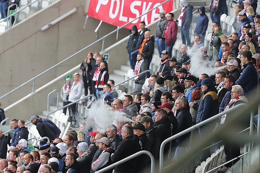 ŁKS wygrał spotkanie z Sandecją Nowy Sącz 4:1. Jak kibice...