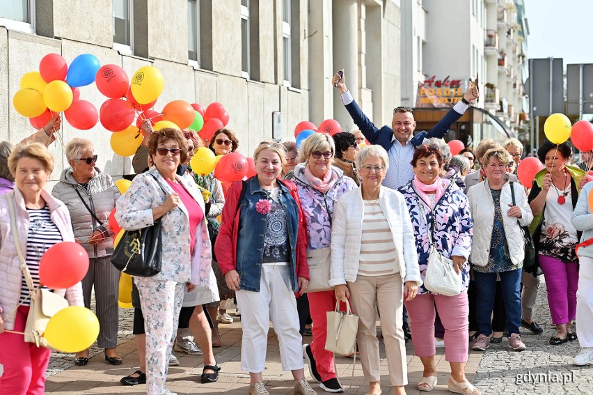 Seniorzy przemaszerowali przez Gdynię.