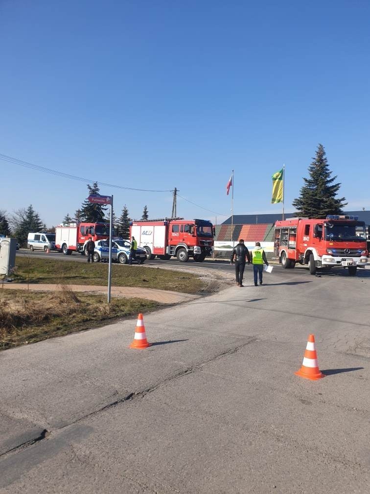 Tragiczny wypadek na drodze krajowej numer 12 w Atalinie w powiecie zwoleńskim. Jedna osoba nie żyje