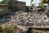 Nielegalne odpady z Włoch trafiają na wschód Europy. "W tej chwili nie mamy dowodów na transporty do Polski"