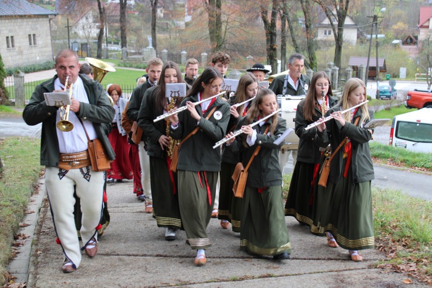 Zaduszki Kliszczackie w Skomielnej Czarnej