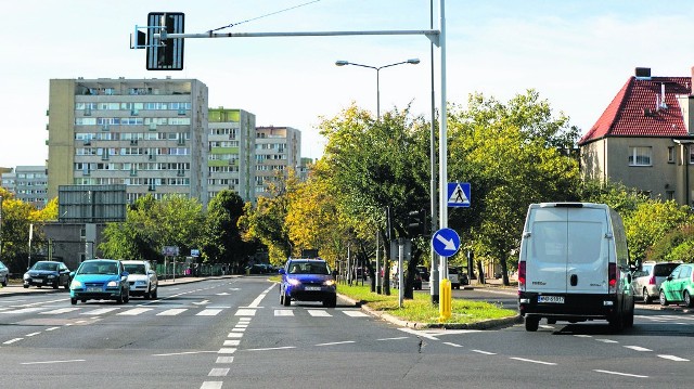 Propozycje zawarte w dokumentacji zamówionej przez magistrat  są takie same jak propozycje naszych Czytelników z 2015 i  2016 roku. Tramwaj jechałby blisko domów, a nie skrajem osiedli