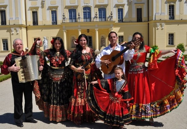 Zespół Forte Roma poprzez swoją działalność chce promować nasz region w kraju i za granicą.