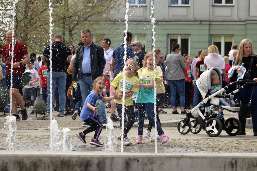 Biegi dzieci, nordic walking oraz piknik w Białobrzegach. Zobacz wyjątkowe zdjęcia