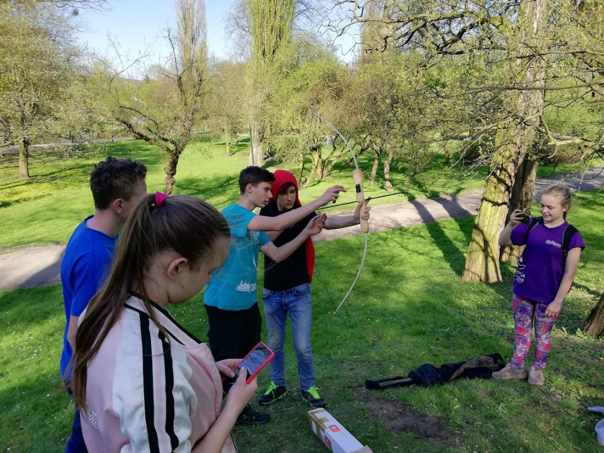 Patrol z 74 Drużyny Odkrywców „Spartanie” im. Mikołaja z...