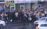 Bitwa kiboli po meczu Metalist Charków - Dynamo Kijów [FILM]