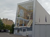 Nowy mural w Łodzi. W naszym mieście powstał nowy mural - znajduje się na hotelu Iness przy Wróblewskiego