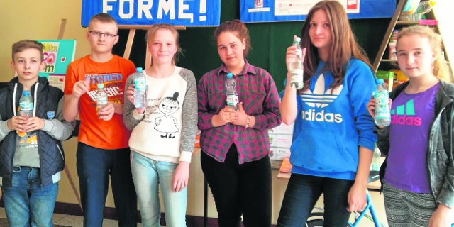 „Trzymaj Formę!” - to flagowy program Szkoły Podstawowej w Wielgusie. W tym roku uczniowie biorą w nim udział  już po raz szósty.