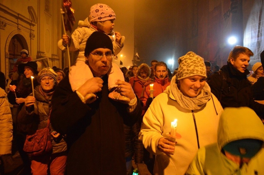 Holy Wins czyli marsz świętych we Wrocławiu (ZOBACZ)