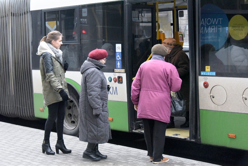 Uwaga pasażerowie. Zmiany w komunikacji miejskiej