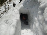 W Karkonoszach przekopali przejście w śniegu dla turystów [ZDJĘCIA]