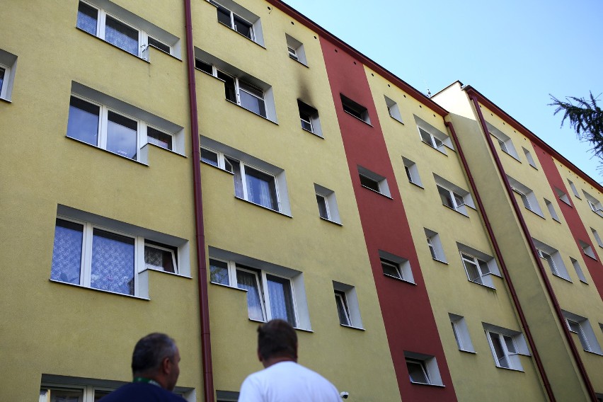 Pożar wybuchł w mieszkaniu na os. Piastów