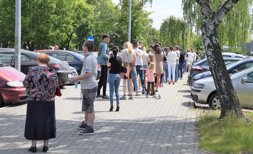 Chętnych do zaszczepienia się przeciw Covid-19 nie brakuje....