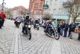 Fani motocykli rozpoczęli sezon! Setki maszyn na rynku w Gnieźnie. Zobacz zdjęcia!