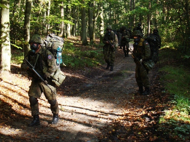 Ćwiczenia żołnierzy dwunastki (fot. Janusz Błaszczak)