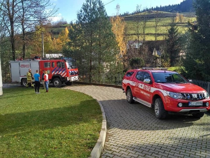 Zasadne. Gaz pieprzowy w szkole. Uczennice w szpitalu na obserwacji