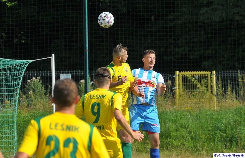 IV liga: Leśnik Manowo - MKP Szczecinek 3:2 [ZDJĘCIA] 