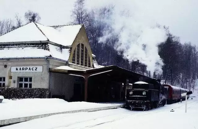 Ostatni pociąg odjechał ze stacji Karpacz 20 lat temu. Jest szansa, że wkrótce pociągi znowu dojadą do miasta pod Śnieżką