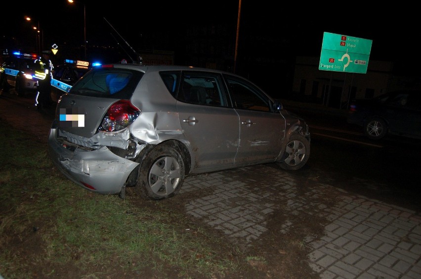 Policjanci rozbili nieoznakowany radiowóz w Szczecinku