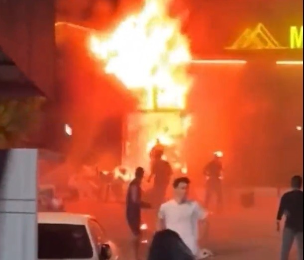 Co najmniej 13 osób zginęło podczas pożaru w pubie w tajskiej prowincji Chonburi
