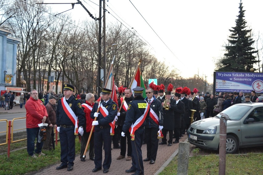 Sosnowiec: tłumy mieszkańców Niwki na pierwszej od szesnastu lat Barbórce [ZDJĘCIA i WIDEO]