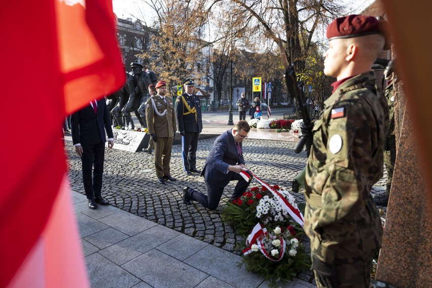 Obchody Święta  Niepodległości w Krakowie. Abp. Marek Jędraszewski odprawił mszę św. w Katedrze Wawelskiej