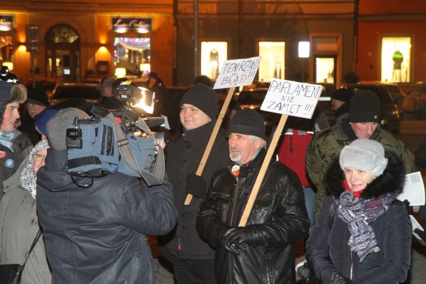 Pikieta KOD na pl. Solnym we Wrocławiu, 11.01.2017