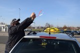 Protest taksówkarzy w Częstochowie. Na ulice miasta wyjechało około stu kierowców