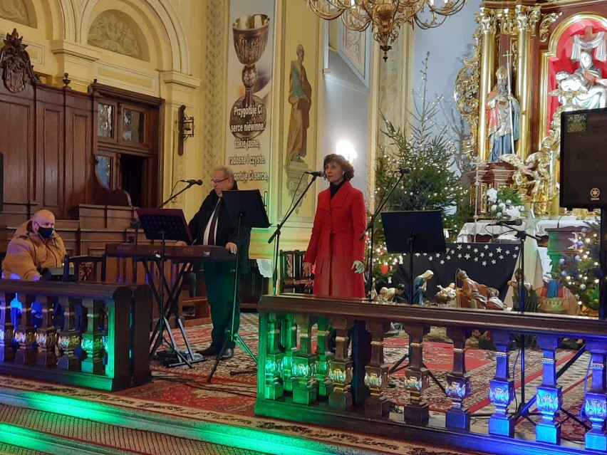 Finalista "The Voice of Poland" oraz wójt i radna z Krasocina wystąpili w kościele w Bałtowie. Dali piękny koncert (ZDJĘCIA, WIDEO)
