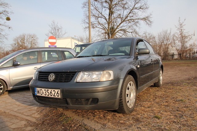 1. VW Passat, rok 2000, 1,9 diesel, cena 6 200zł