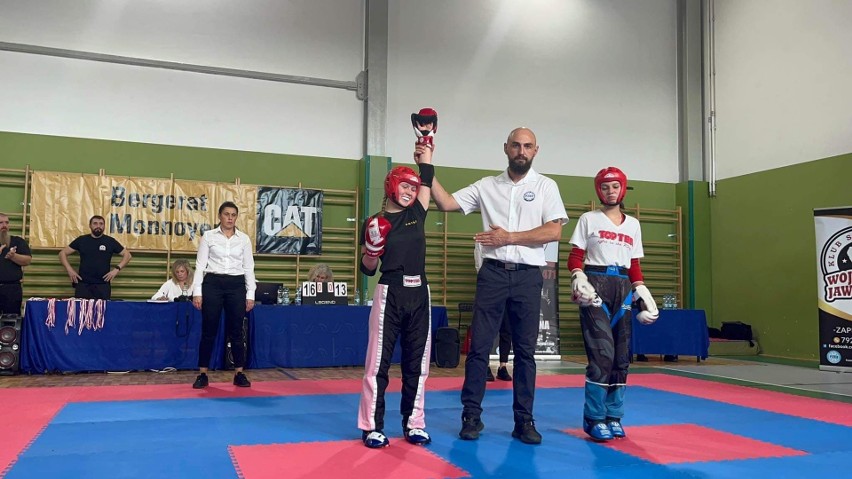 Wielicko-Gdowska Szkoły Walki Prime. Udany początek sezonu - 23 medale w zawodach kickboxingu w Jaworznie ZDJĘCIA