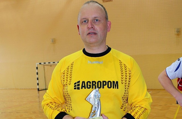 Ksiądz Krzysztof Banasik z Kielc został najlepszym bramkarzem mistrzostw Polski. Jest też w kadrze na mistrzostwa Europy