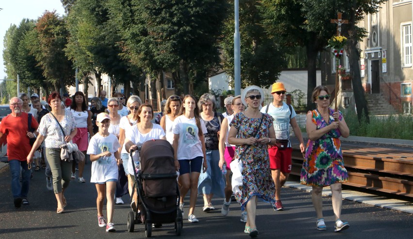 Piesza pielgrzymka z Grudziądz do Sanktuarium Maryjnego w...