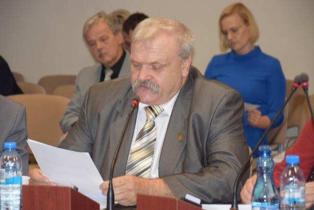 Przewodniczący klubu "Radni - mieszkańcom" Zdzisław Grzeca: - Chcemy być bardziej słyszalni w radzie