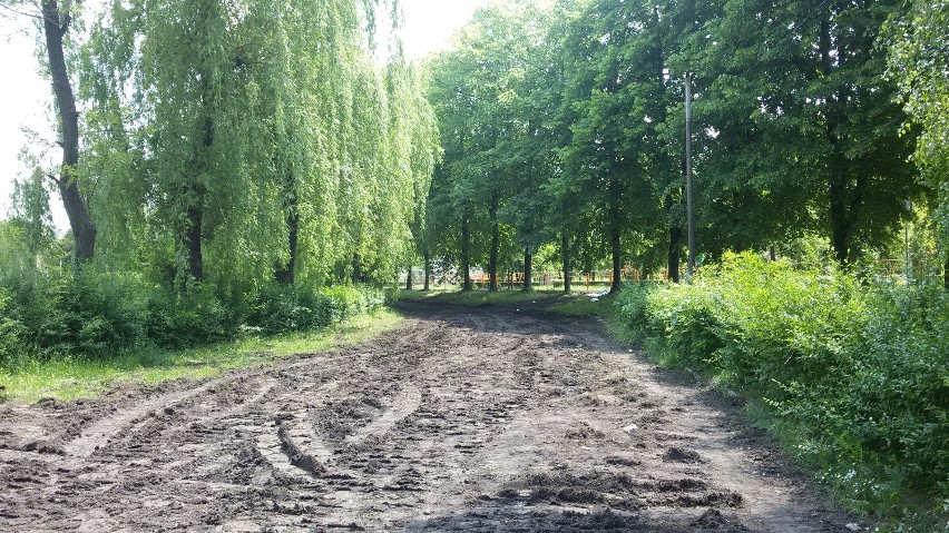 Sosnowiec: rozpoczęły się prace na stadionie w Klimontowie [ZDJĘCIA]