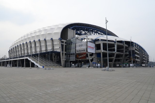 Nie tylko Poznań wydał na budowę stadionu więcej niż planował.