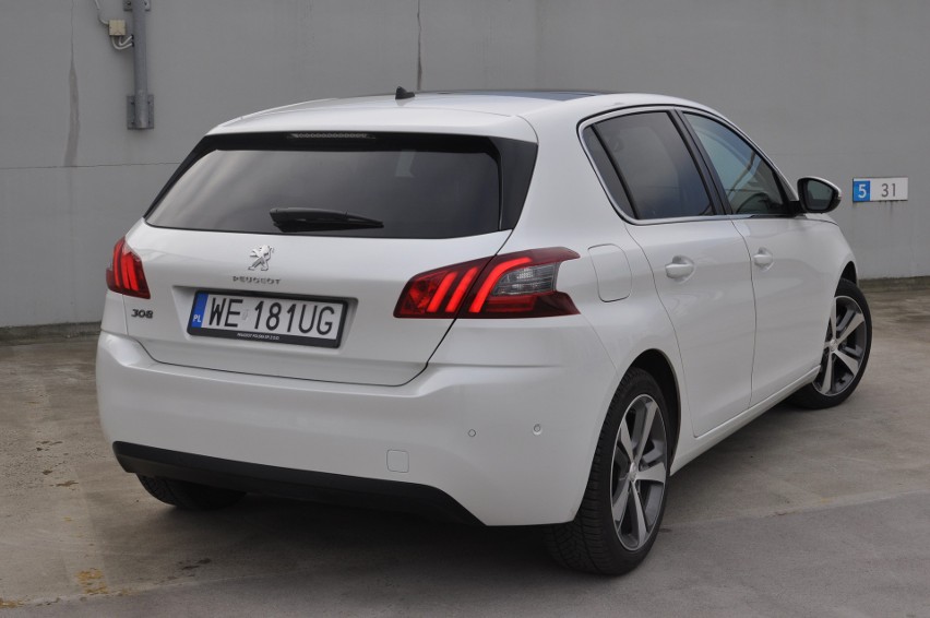 Peugeot 308 to stary znajomy. Obecne na rynku od 2014 r....