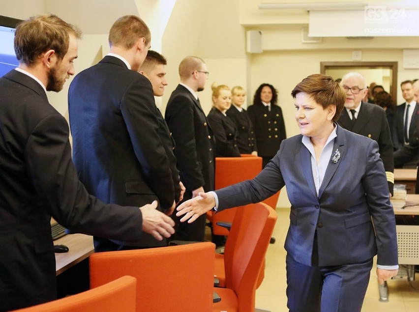 Premier Beata Szydło: Będą zlecenia z MON dla szczecińskiej stoczni [wideo]