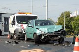 Wypadek na rogu Szosy Lubickiej i Jamontta w Toruniu [ZDJĘCIA] Zderzenie dwóch samochodów osobowych na Rubinkowie