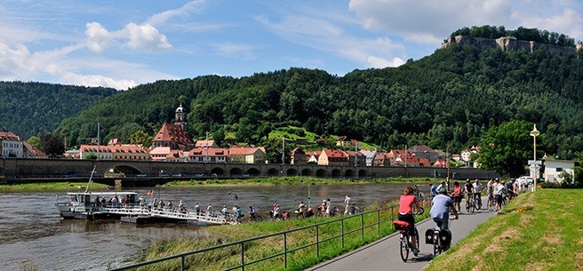 Szlak rowerowy wzdłuż Łaby (Elberadweg)...