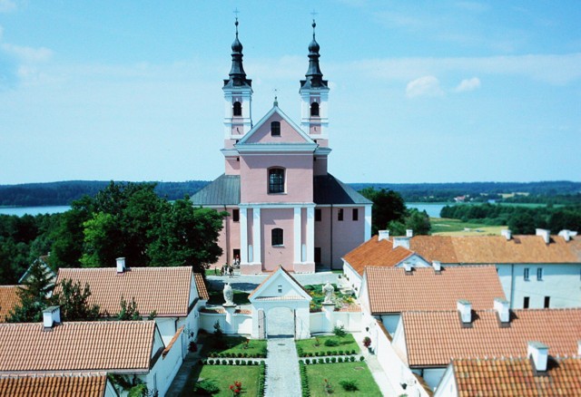 Pokamedulski klasztor w Wigrach wymaga remontu