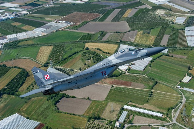 MiG 29 z Malborka w Turcji . Tak było na Eurasia Airshow. Fulcrum Drivers Demo Team w obiektywie 