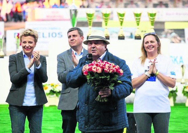 Podczas oficjalnego otwarcia stadionu humory dopisywały i prezydent Hannie Zdanowskiej, i Witoldowi Skrzydlewskiemu