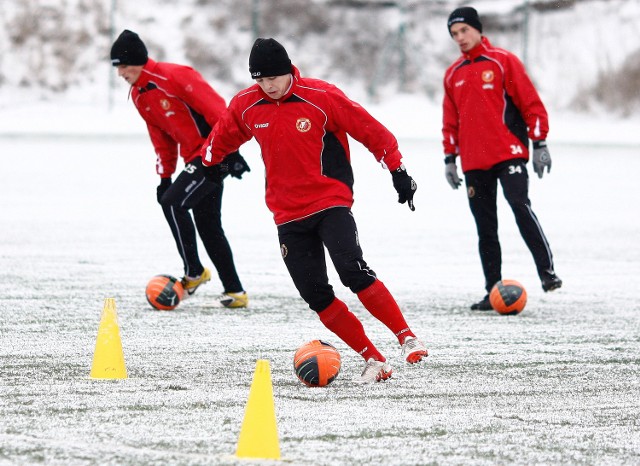 Widzewiacy zagrają z Chojniczanką