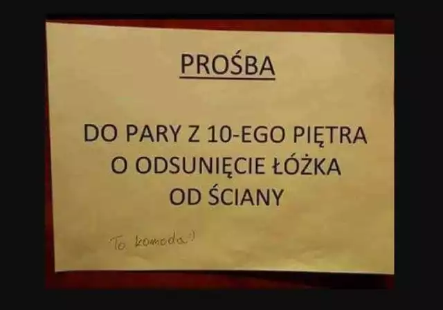 Ogłoszenia sąsiedzkie z klatek schodowych