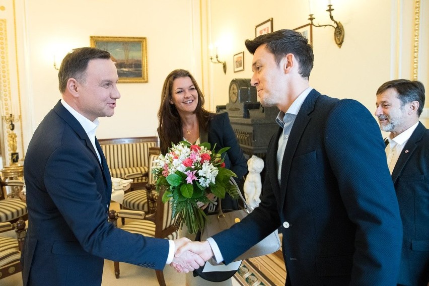 Radwańska zagrała z prezydentem Dudą